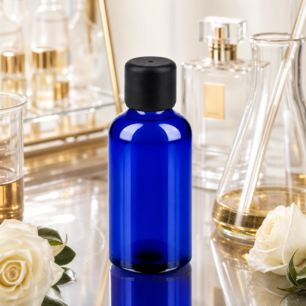 50ml flaska 6mm skruvkork svart standard BlueLine UT18/50 Högkvalitativ 50 ml BlueLine-glasflaska med UV-skydd tack vare mörkblått glas för ljuskänsliga ämnen