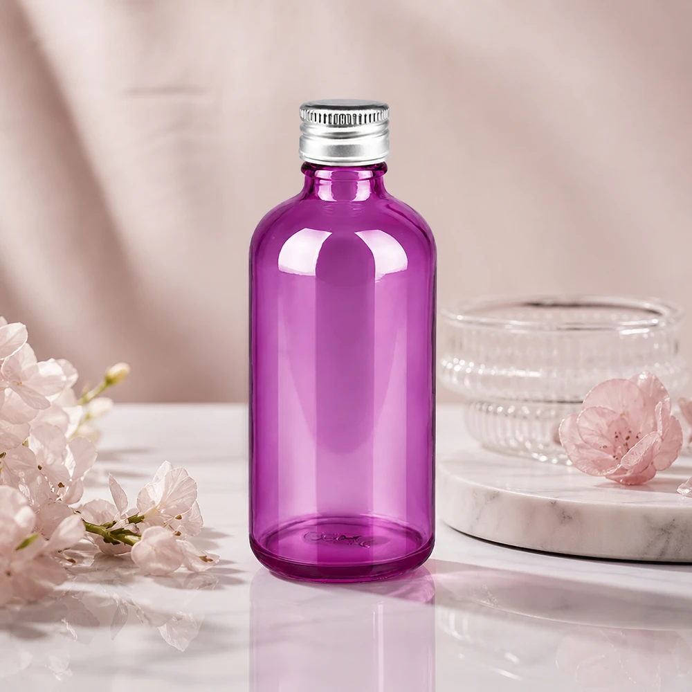 100 ml flaska. 11mm skruvkork aluminium-silver standard PurpleLine. UT18/100 Elegant rund 100 ml glasflaska i lila med smal 11 mm hals för exakt dosering