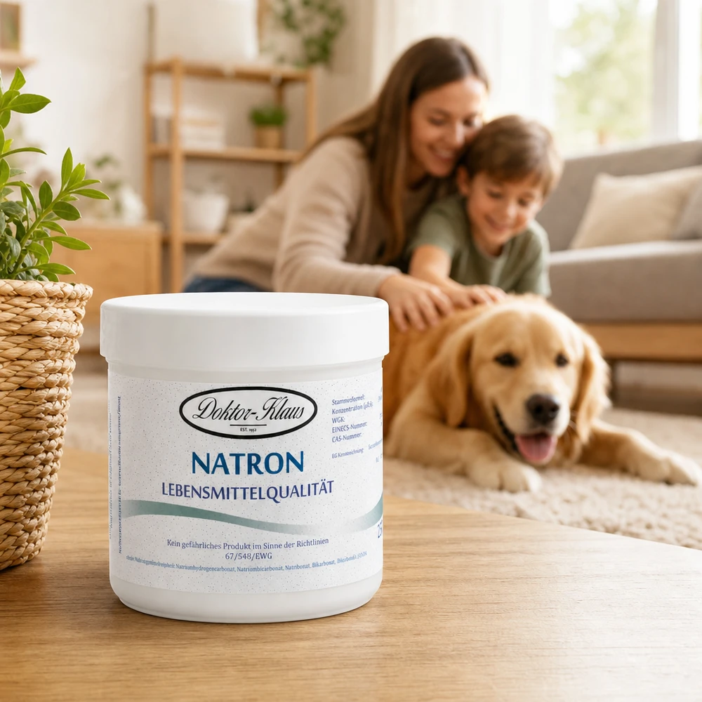Natriumbikarbonat 250g Doctor Klaus 250 g Doctor Klaus bakpulver i en vit plastbehållare för bakning och matlagning i hemmet