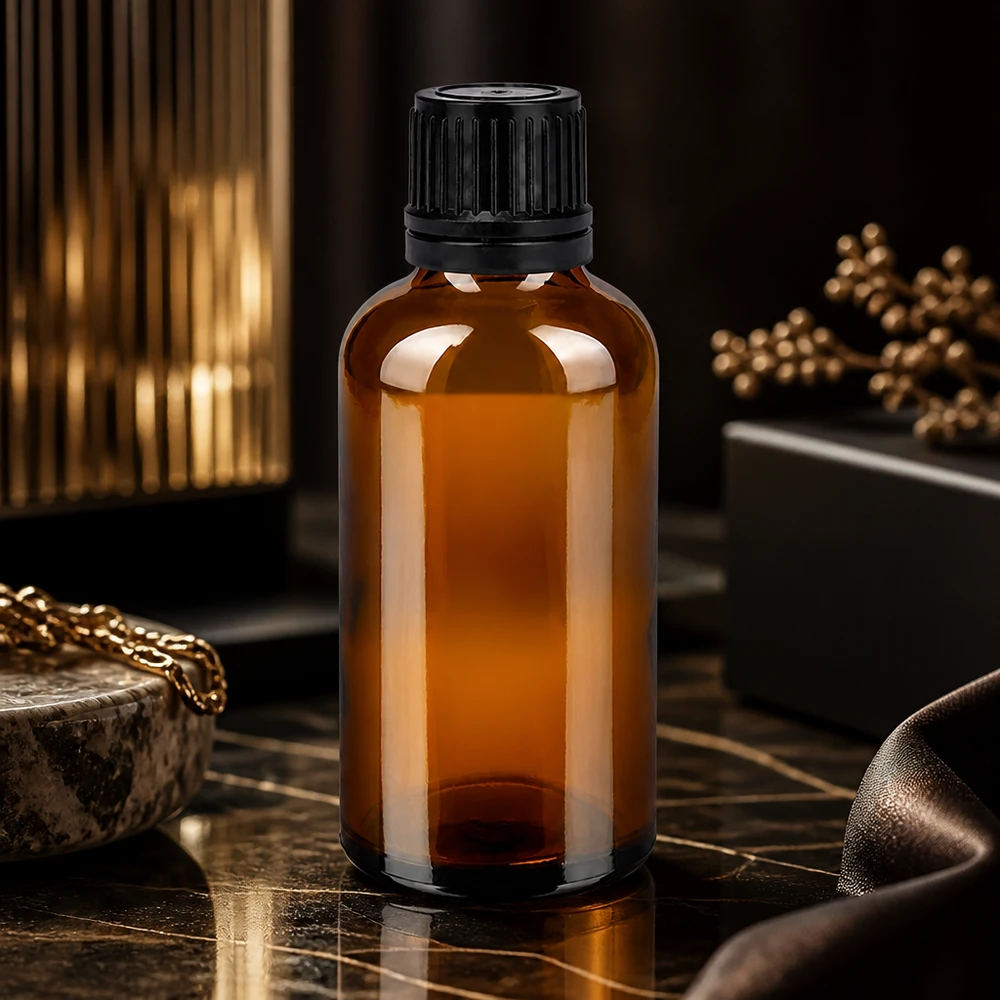 Högkvalitativ 50 ml bärnstensfärgad glasflaska med UV-skydd och säkert skruvlock för laboratoriebruk