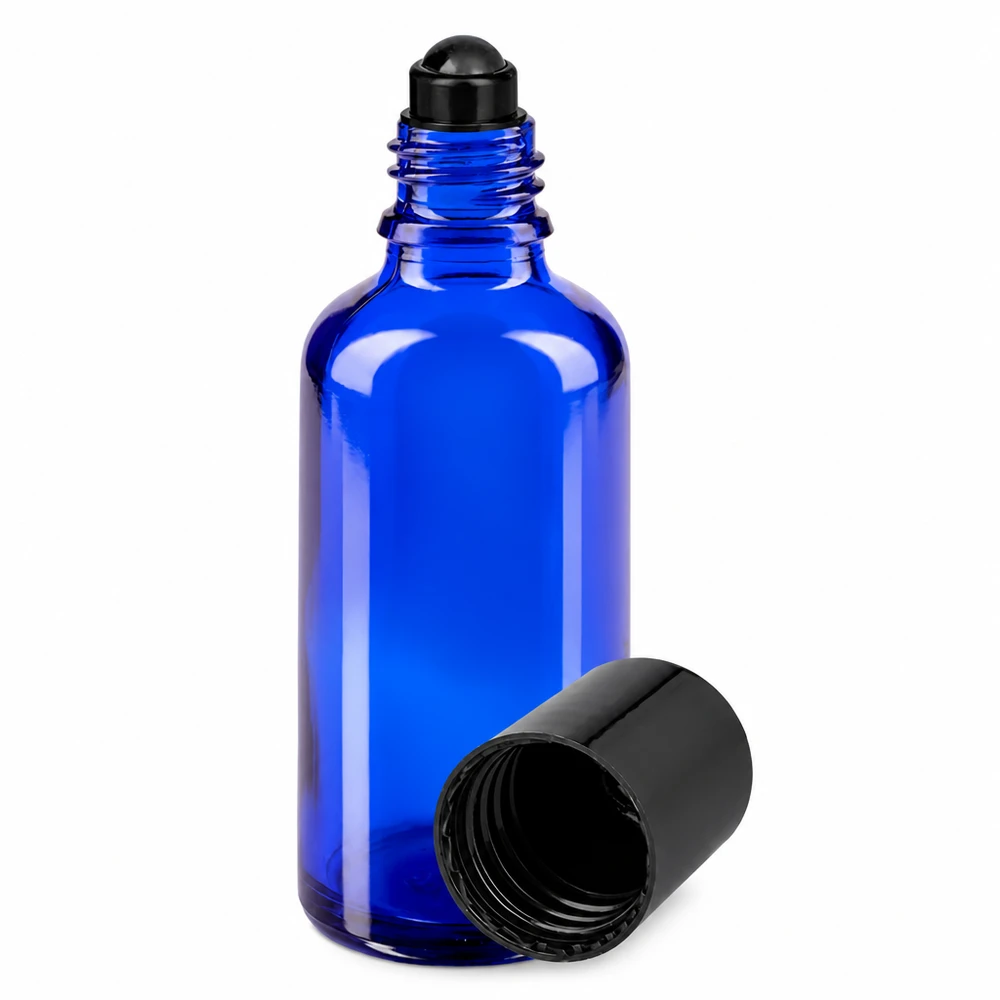 50 ml blå roll-on-flaska av apotekerglas med svart rullkula och skruvlock