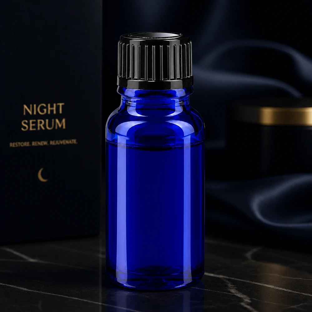 Apoteksflaska blå 10ml skruvlock svart standard Elegant koboltblå 10 ml apotekarflaska med svart skruvlock, avsedd som nattserum