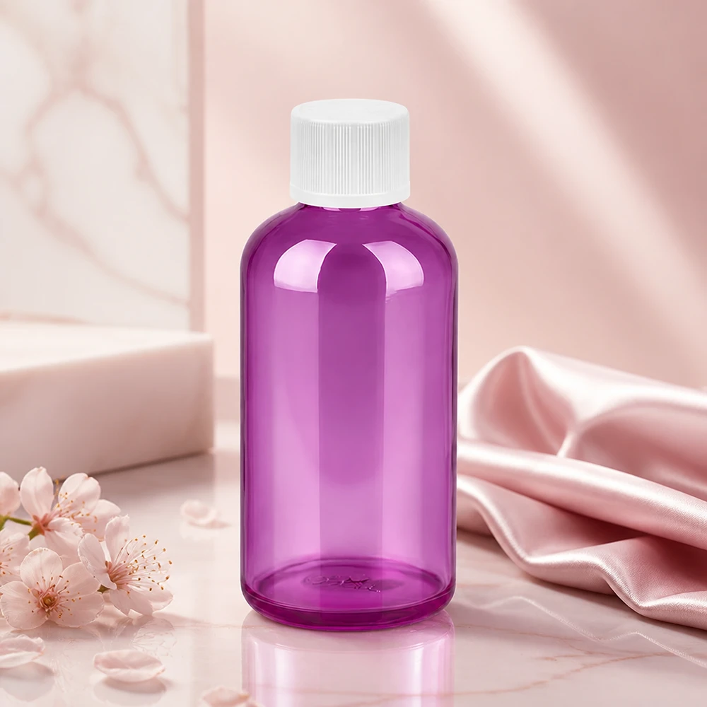 100ml flaska 11mm skruvkork vit standard barnsäker PurpleLine. UT18/100 Lila genomskinlig flaska 100 ml med barnsäkert vitt lock UT18-gänga för säker förvaring av läkemedel