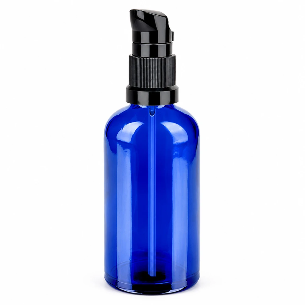 100ml pumpflaska svart standardlock BlueLine UT18/100 100 ml pumpflaska av blått glas med svart pumpdispenser för kosmetika och vårdprodukter