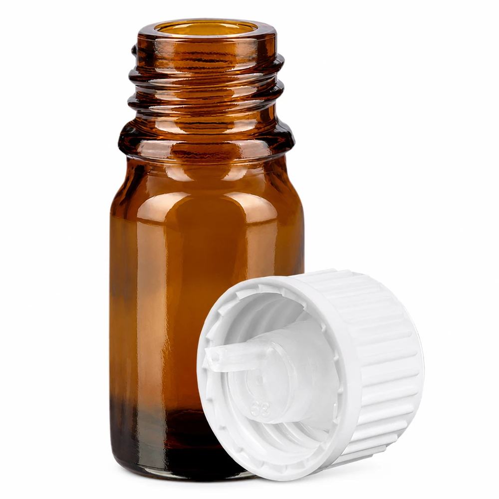 5ml Droppflaska 0.9mm vit standardförslutning BrownLine UT18/5 5 ml droppflaska i bärnstensfärgat glas med 0,9 mm droppöppning och vitt lock för exakt applicering