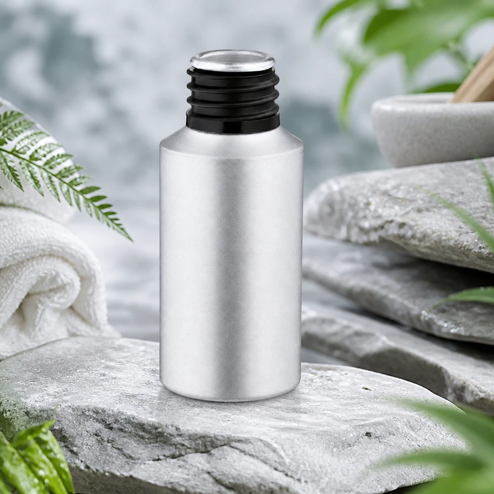 30 ml flaska i picklad aluminium 30 ml flaska i färgat aluminium med bred hals för enkel påfyllning av serum och oljor