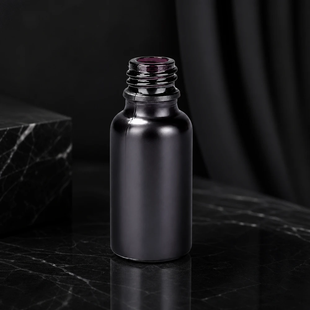 20ml apoteksflaska BlackLine UT18/20 UNiTWIST Snygg 20 ml apoteksflaska BlackLine med matt yta och UNiTWIST-gänga UT18/20
