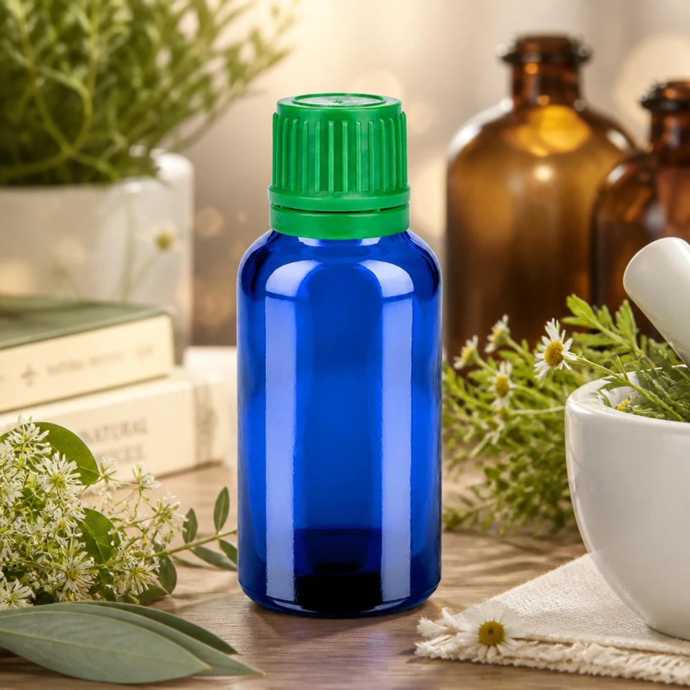 Kompakt 30 ml glasflaska med 11 mm öppning, idealisk för mobil aromaterapi och på resan