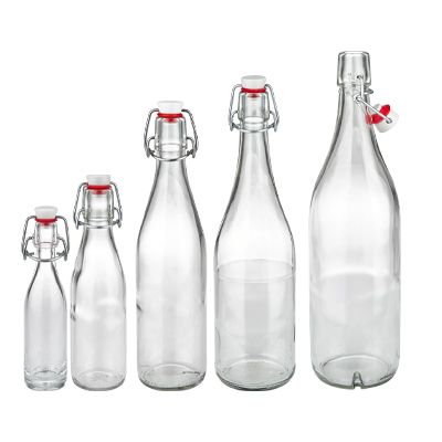 Flaskor med klämma och kork